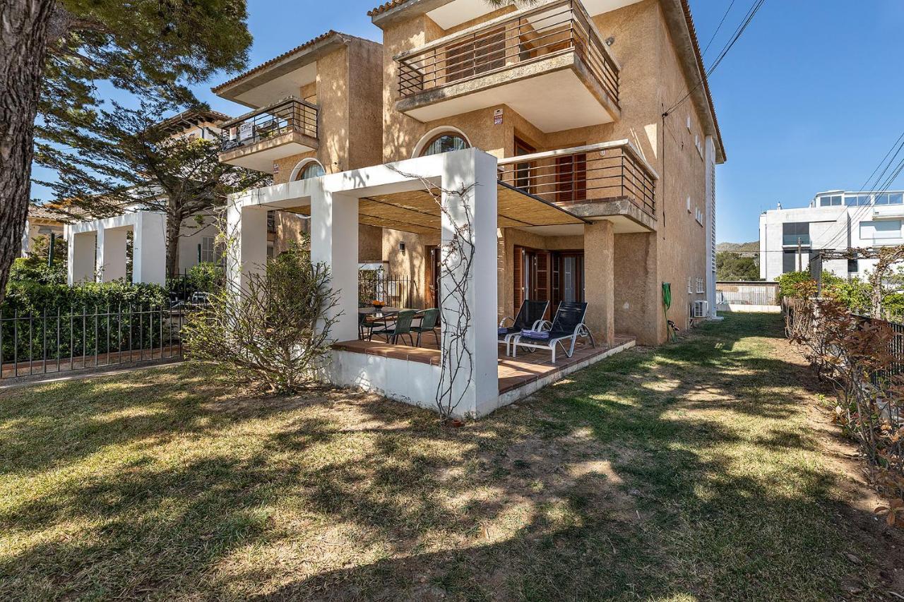 Appartement La Gola Apartment, First-line Beachfront, Newly Refurbished *